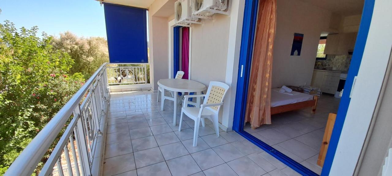 Lakkopetra Beach Apartments Lakopetra Buitenkant foto