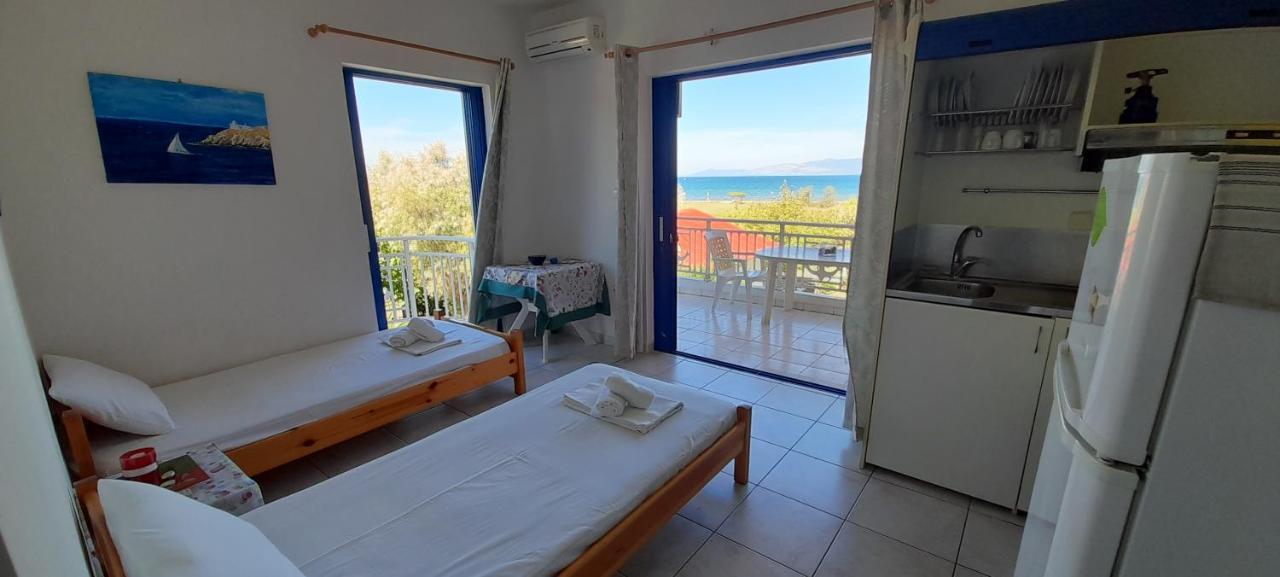 Lakkopetra Beach Apartments Lakopetra Buitenkant foto